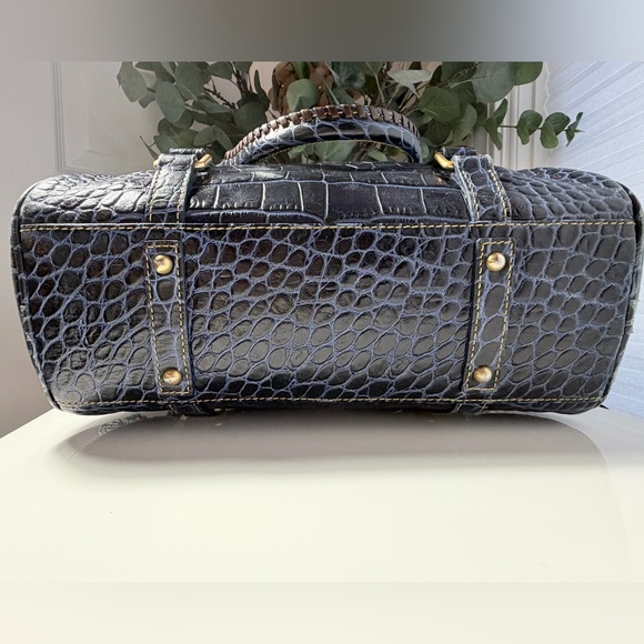 Dooney & Bourke Alto Croc Embossed Leather Satchel Tote – Vintage Italian Made - Picture 7 of 11